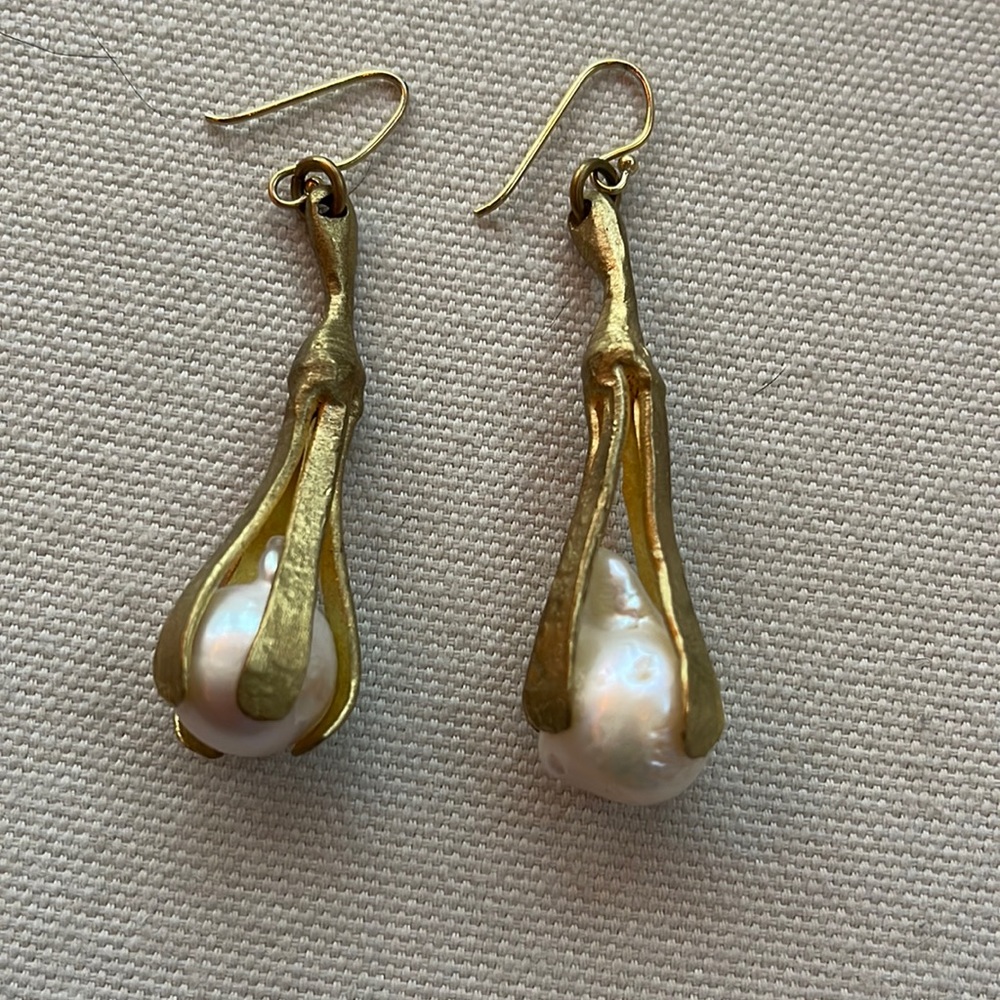 Faux Pearl Drop Earrings